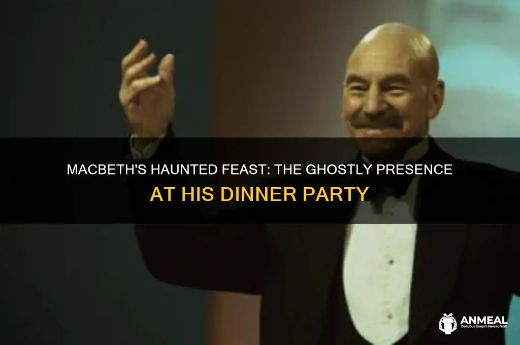 who appears to haunts macbeth at his dinner party