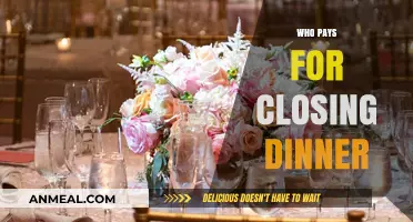 Who Covers the Closing Dinner Bill? A Wedding Etiquette Guide