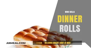 Where to Buy Dinner Rolls: Top Retailers and Bakeries
