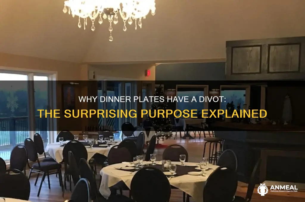 why do dinner plates have a divot on the bottom